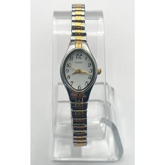 Pulsar 1N01-X203 Womens Analog Petite Oval Watch 17mm - New Battery - WR - Picture 2 of 9